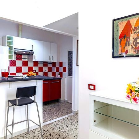 Hostly - Sant'Orsola Suite Apartment Rome Buitenkant foto