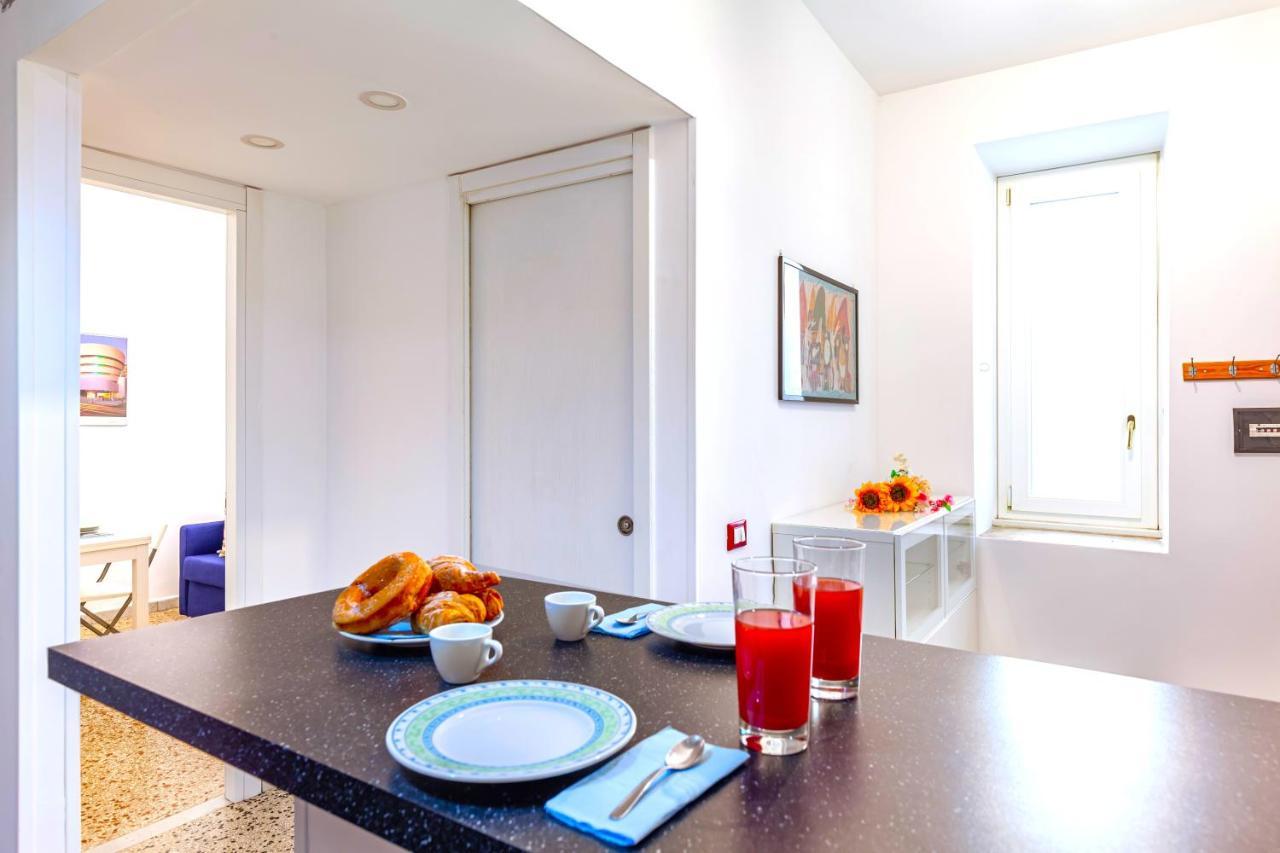 Hostly - Sant'Orsola Suite Apartment Rome Buitenkant foto